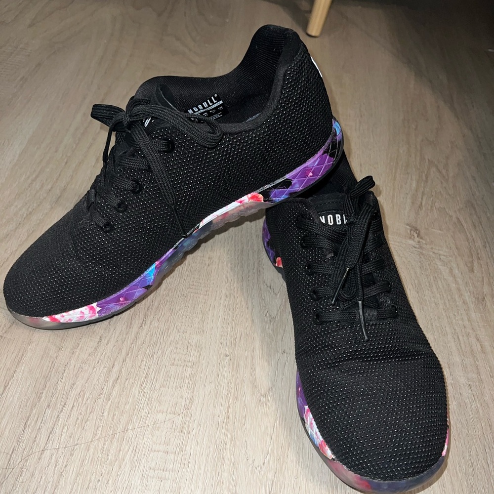 NOBULL Trainers - Black w/ floral soles